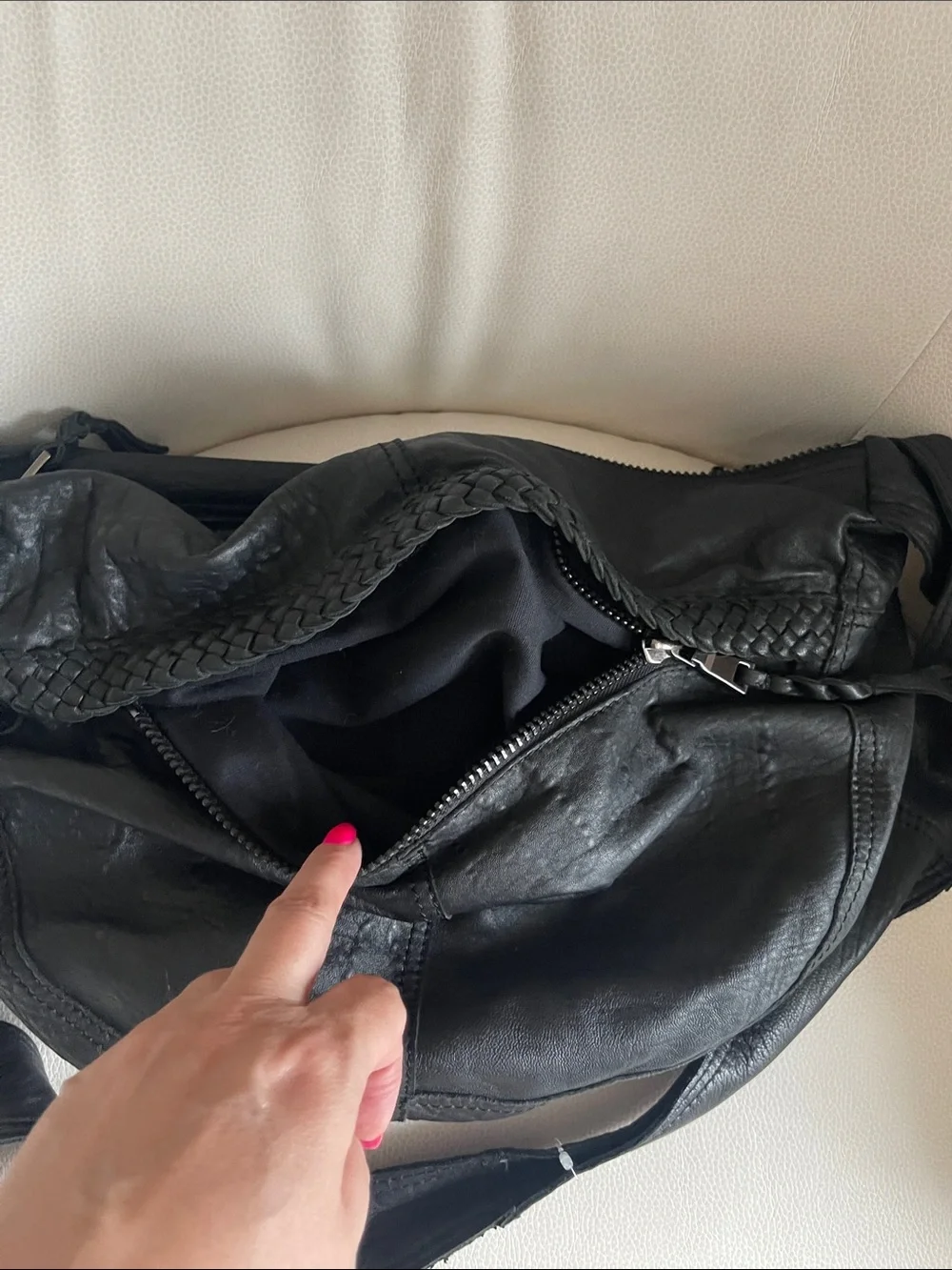 7chi Black Super Soft Leather Crossbody Sling Bag